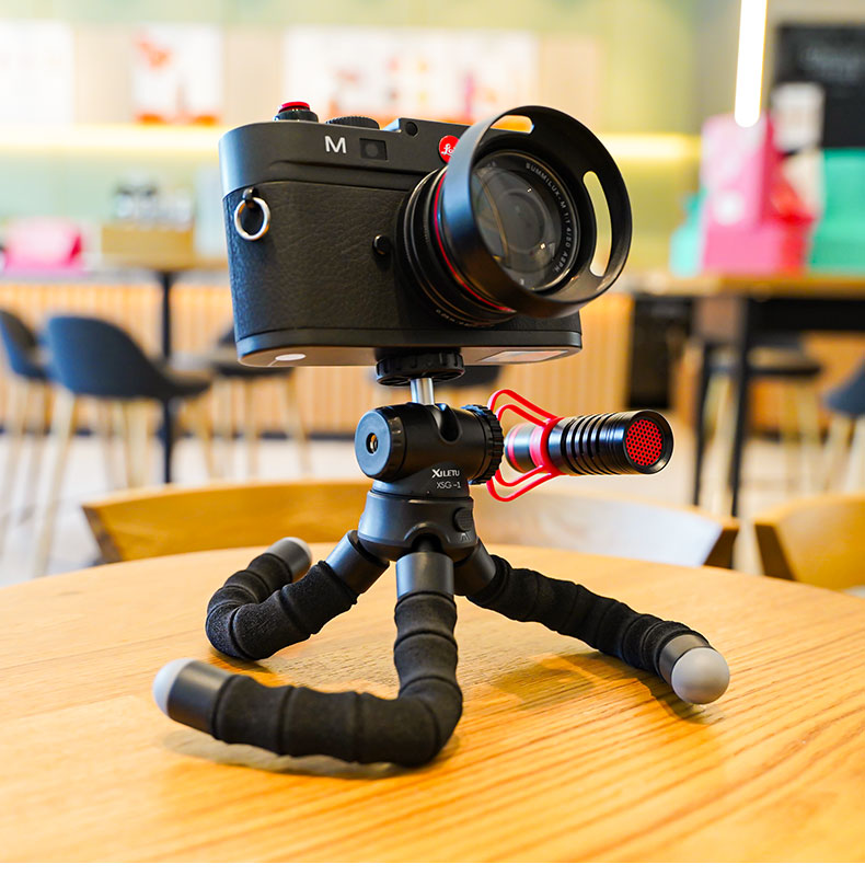 portable camera tripod for iPhone